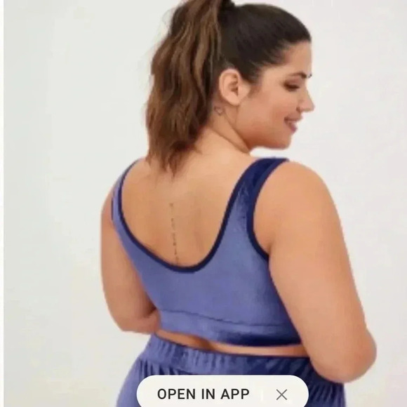 Torrid Lightly Lined Velour Scoop Bralette Bra - Picture 2 of 7